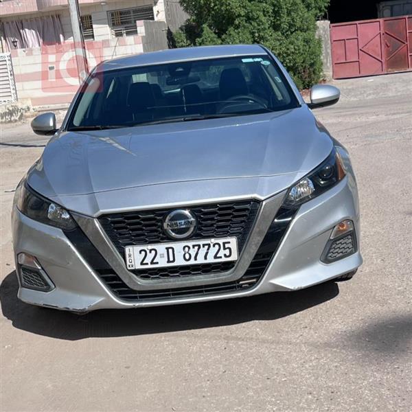 Nissan for sale in Iraq